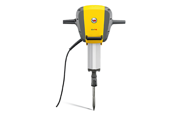 EH75_studio-02_700x466px